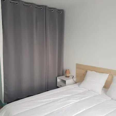 Holiday home Maison Au Calme 2 A 300 M De La Plage 2