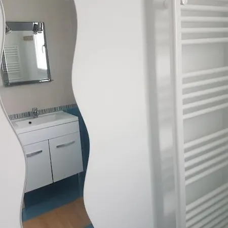 Maison Au Calme 2 A 300 M De La Plage 2 Holiday home *